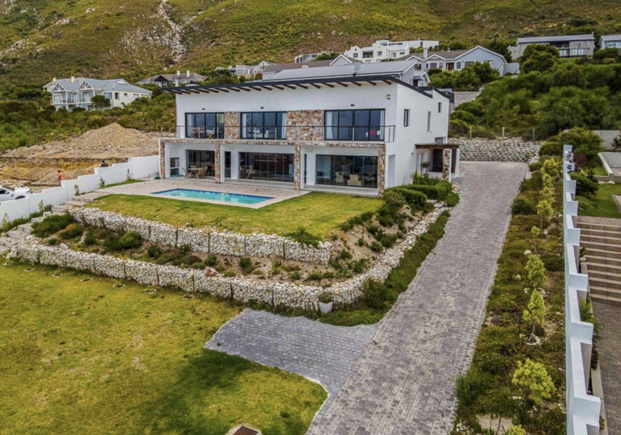 5 Bedroom Property for Sale in Onrus Western Cape